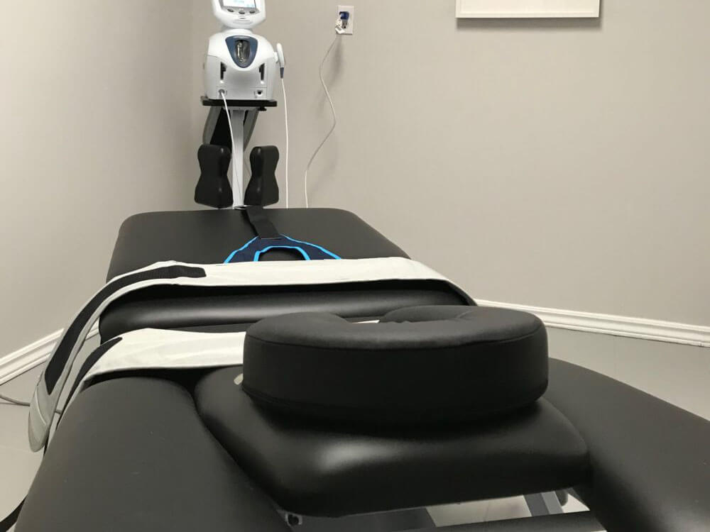 Decompression room in Runway Health which can be set up for knee decompression, lumbar spinal decompression, and cervical spinal decompression.
