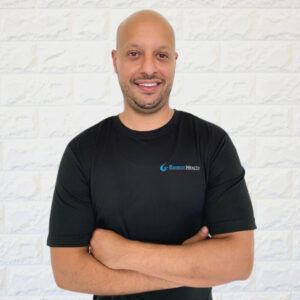 A profile photo of Alan Mitri, a registered massage therapist at Runway Health which has locations in Markham and Newmarket.