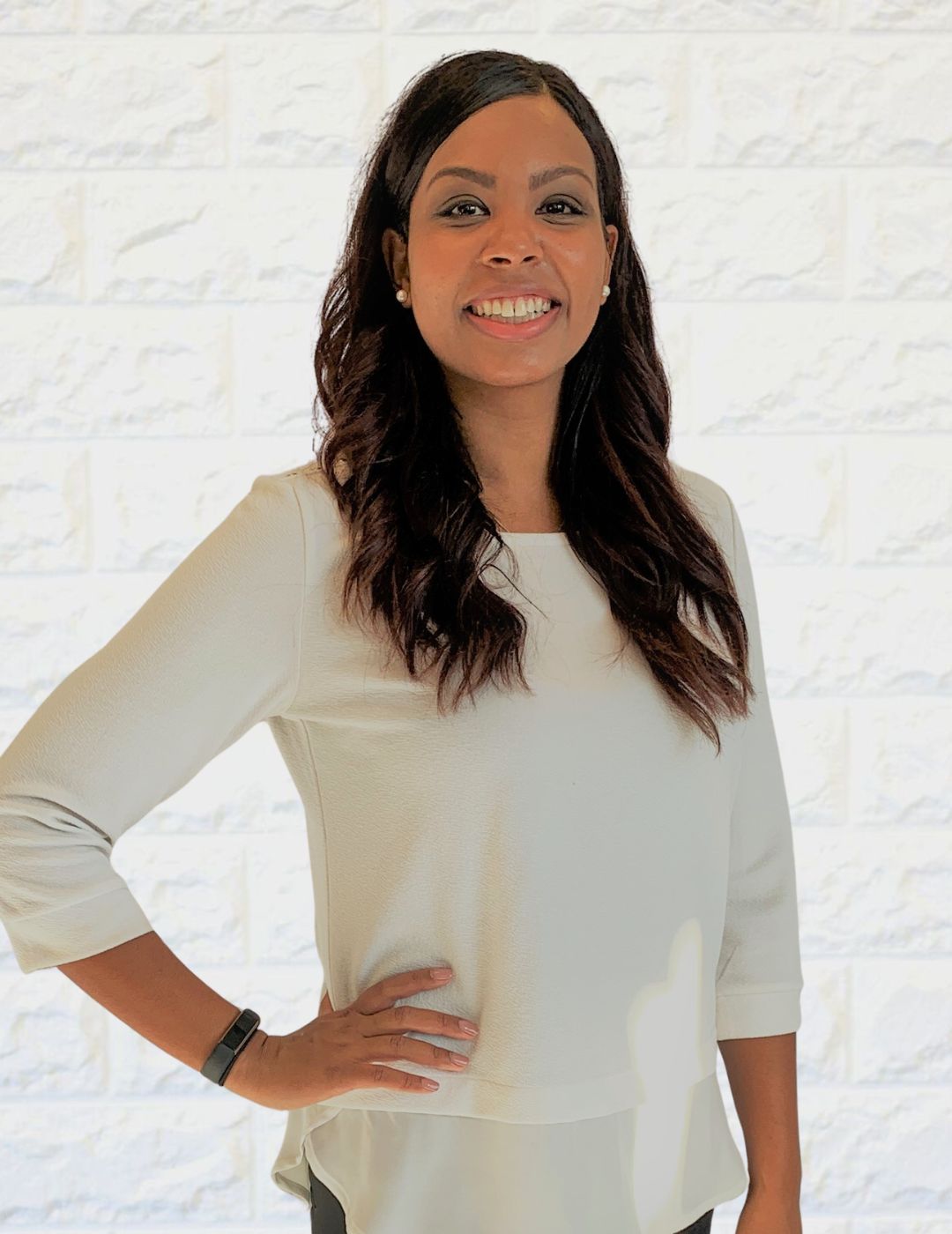 michelle-clarke-chiro-chiropractic-chiropractor-runway-health-markham-adjustments